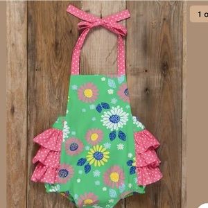 Eleanor rose garden daisies Mary bubble sz 2